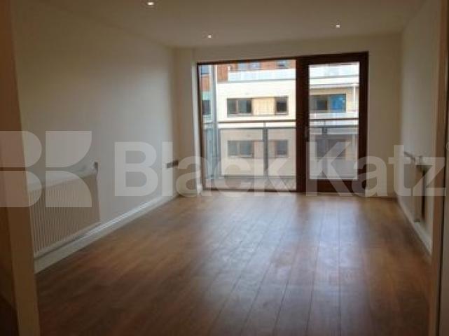 			2 Bedroom, 1 bath, 1 reception Apartment			 Findlay House, Campbell Rd, BOW